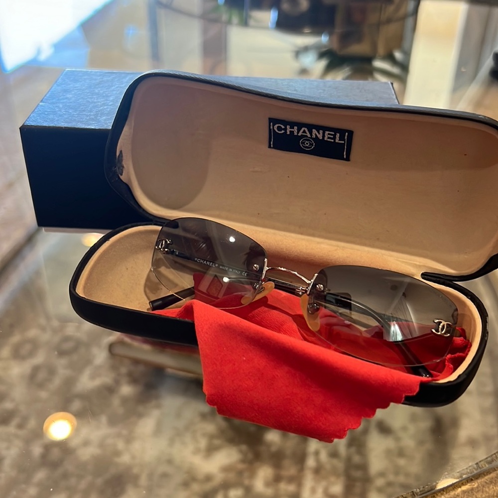 Chanel Vintage Interlocking CC Logo Round Sunglasses